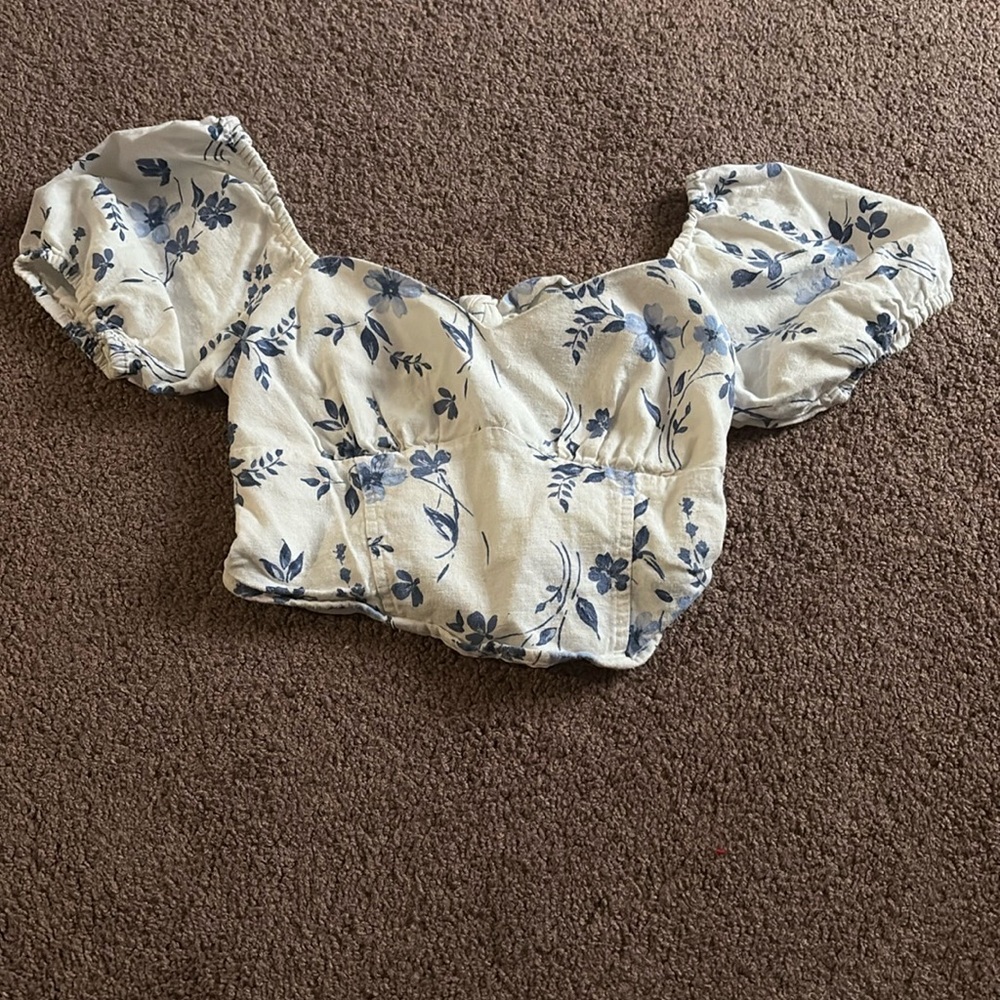 Floral Blue and White Women's Top